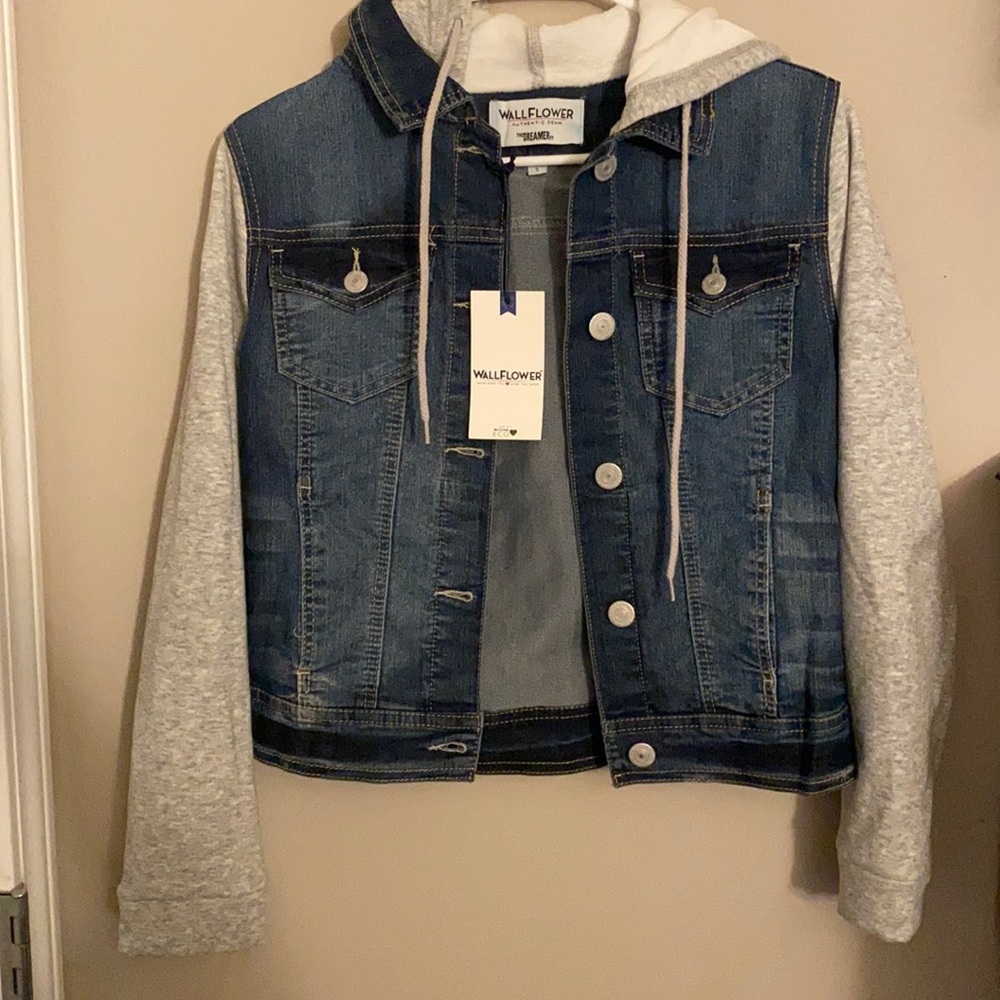 Sherpa lined hooded jean jacket with drawstrings